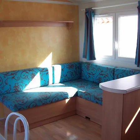 Camping Le Roc Vairé