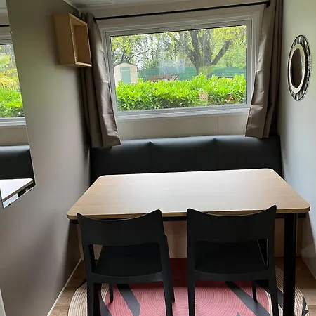 Camping Le Roc Hotel