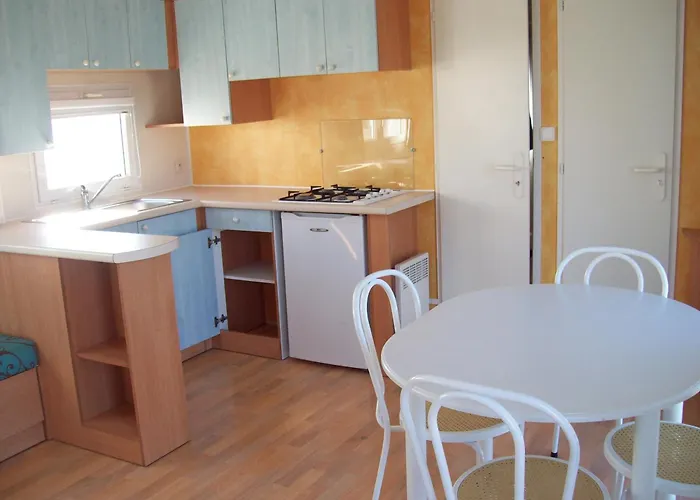 Le Roc Кемпинг *