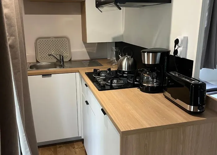 Le Roc Кемпинг Vaire